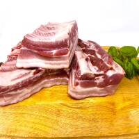 Schweinebauch im Stück